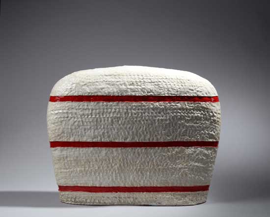 2a3524d7_memory_red%252C%2Bstoneware%252C%2B73x20x62%2528h%2529cm%252C%2B2022.jpg