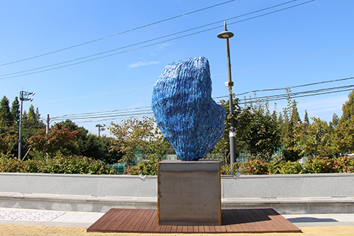dbf317bd_4-2.jpg