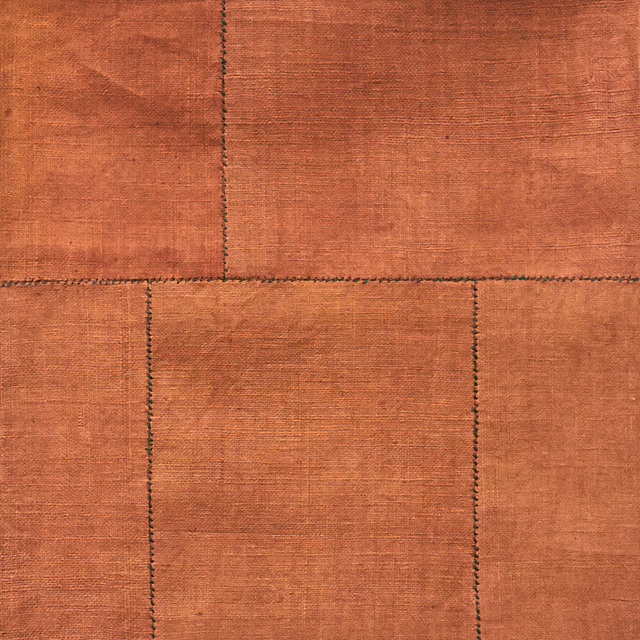 e3e084fd_04%2BDooRee%252CKim_untitled_2019_17.2x17.2cm_Old%2Bkorean%2BFabrics%2Bon%2BAntique%2Bwood%2Bbox.jpg